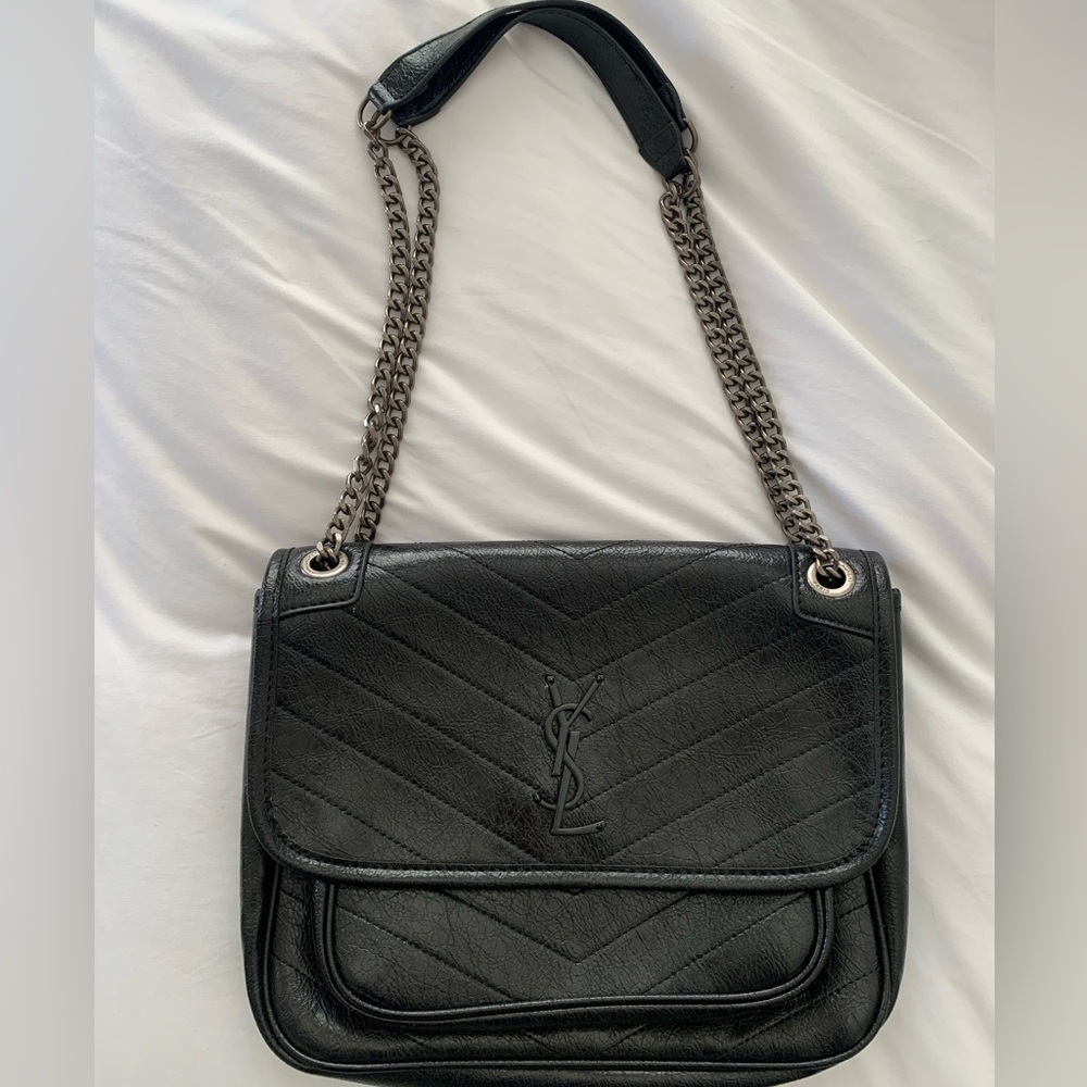Like new crossbody bag